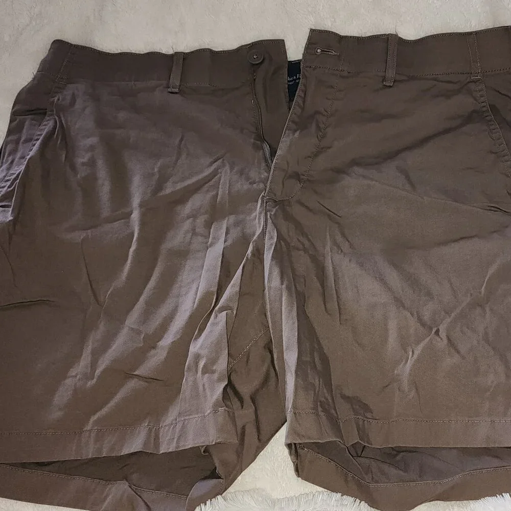 Abercrombie & Fitch A&F Athletic Fit All-Day Short - Picture 3 of 4